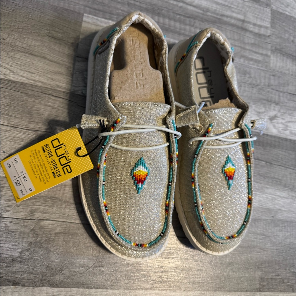 Nwt custom beaded womens hey dudes size 6